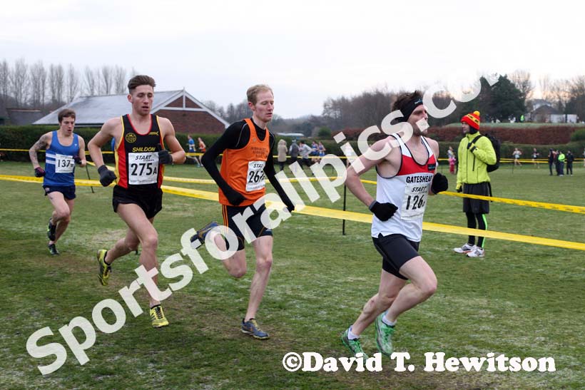 Gateshead, Durham City and Shildon senior mens Durham Cathedral Relays. Photo: David T. Hewitson/Sports for All Pics
